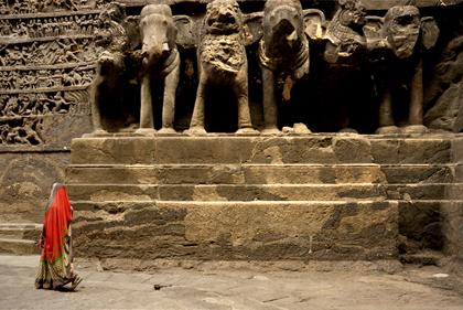The World Heritage-listed Ellora cave temples about thirty kilometers from Aurangabad that are the pinnacle of Deccan rock-cut architecture. Read about the history and the construction of the Ellora Caves in this archive story.